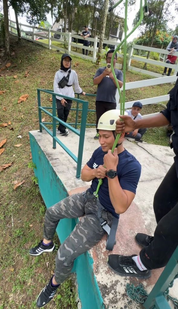 0f9555c3-2922-4b9a-9081-8f38d254bc46