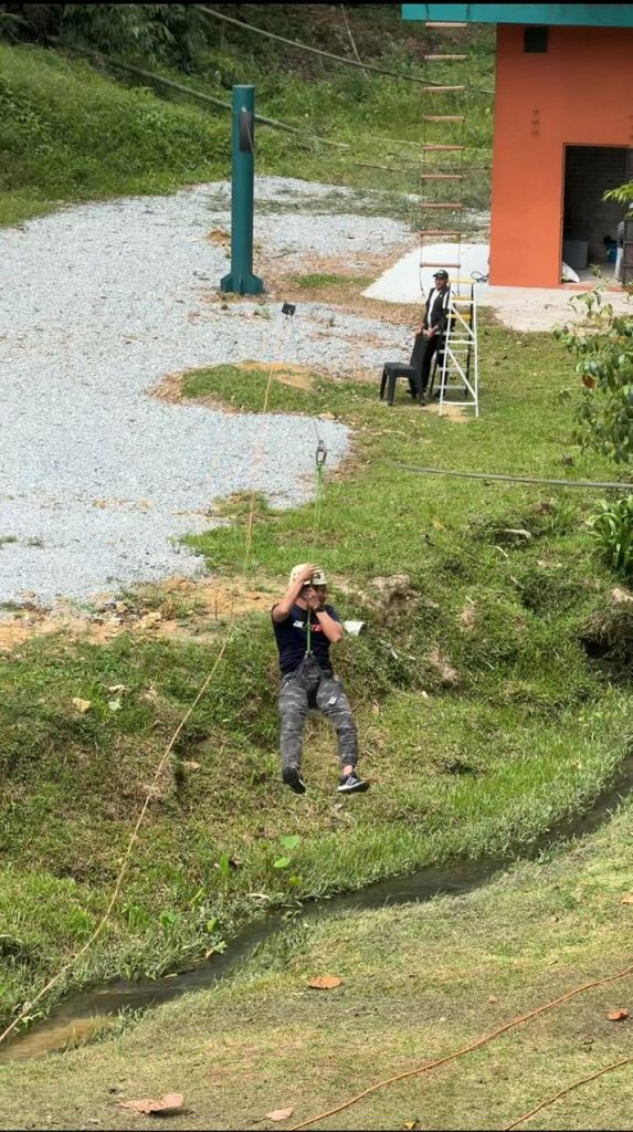 9db705ed-6856-4049-b24e-b04b0fcadfe7