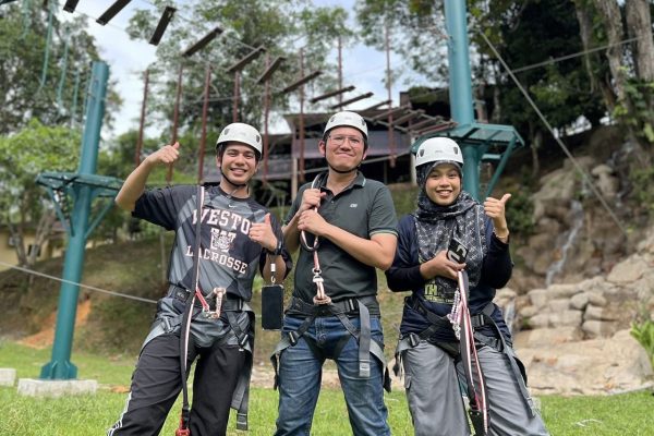 d394400d-fb69-4a1e-809f-61d2895d93d3